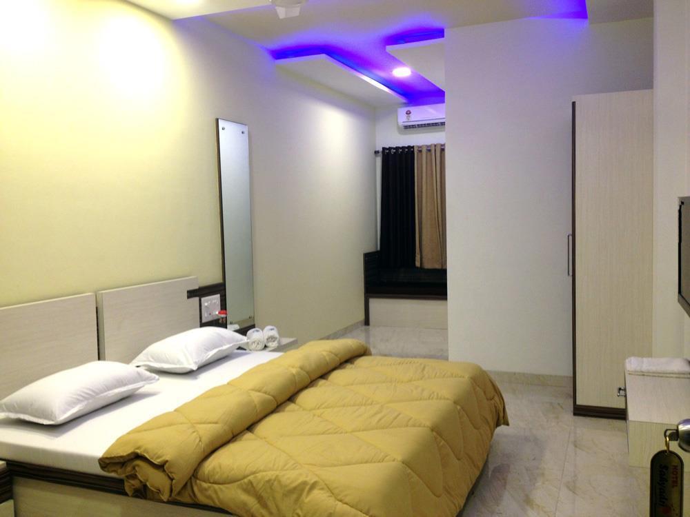 Hotel Sahyadri Alībāg Ngoại thất bức ảnh
